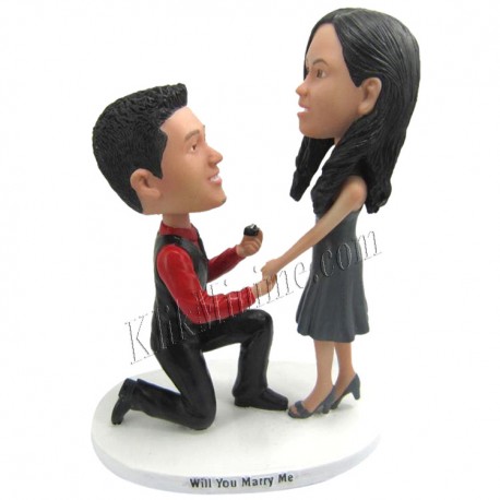 Patung Romance Will You Marry Me